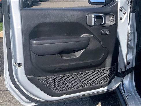 Certified 2023 Jeep Wrangler Unlimited Rubicon 4xe w/ Steel Bumper Group AWD/4WD image 21