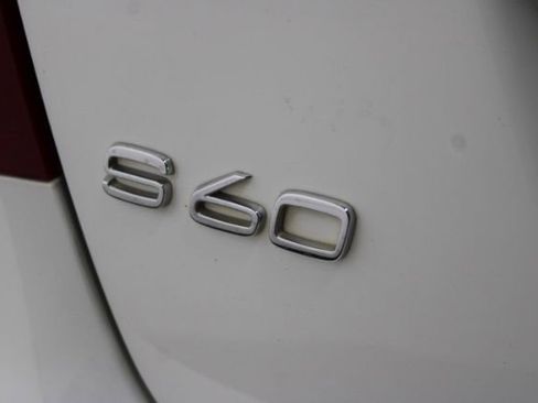 Used 2018 Volvo S60 T5 Dynamic w/ Vision Package image 5