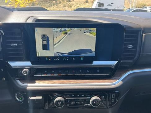 Used 2022 Chevrolet Silverado 1500 LT Trail Boss w/ LT Trail Boss Premium Package image 30