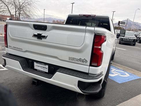 New 2026 Chevrolet Silverado 3500 High Country w/ Technology Package image 5