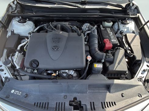 Used 2018 Toyota Camry XSE w/ Driver Assist Package FWD image 32
