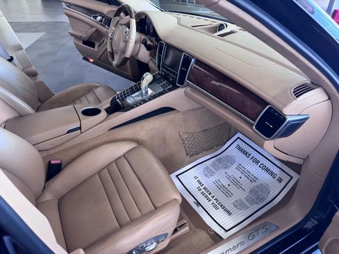 Used 2013 Porsche Panamera GTS image 12