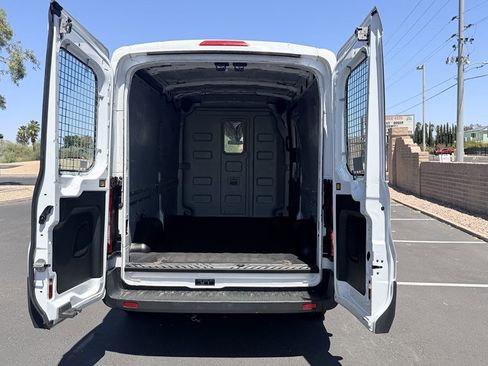 Used 2015 Ford Transit 150 148 Medium Roof RWD image 4