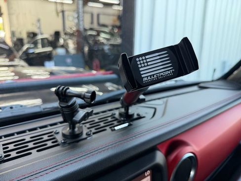 Used 2019 Jeep Wrangler Unlimited Rubicon AWD/4WD image 36