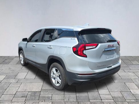 Used 2022 GMC Terrain SLE w/ Fleet Convenience Package AWD/4WD image 5