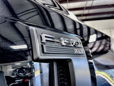 Used 2022 Ford F150 XLT w/ Equipment Group 302A High AWD/4WD image 10