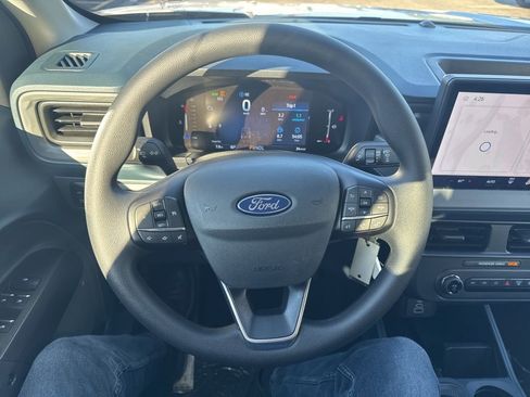 New 2025 Ford Maverick XL image 13