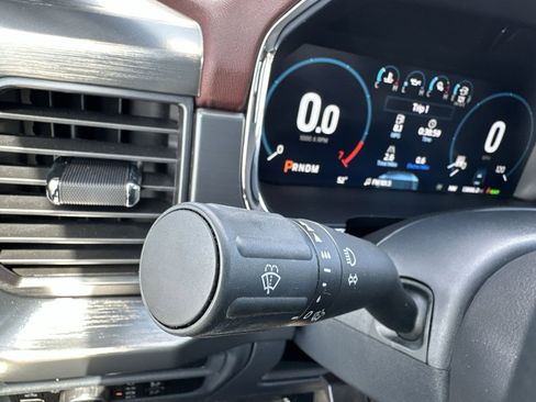 Used 2023 Ford F150 Lariat w/ Max Trailer Tow Package image 21