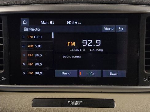 Used 2020 Kia Sportage LX image 25