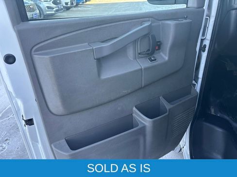 Used 2016 Chevrolet Express 2500 Work Van image 10