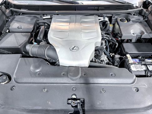 Used 2017 Lexus GX 460 Premium w/ Premium Package image 37