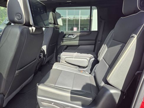 New 2026 GMC Yukon XL Elevation w/ Elevation Premium Package RWD image 29