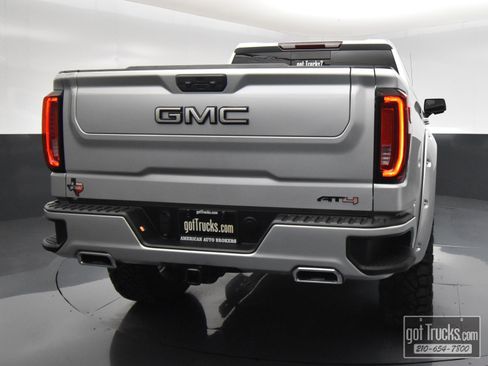 Used 2022 GMC Sierra 1500 AT4 w/ AT4 Preferred Package AWD/4WD image 6
