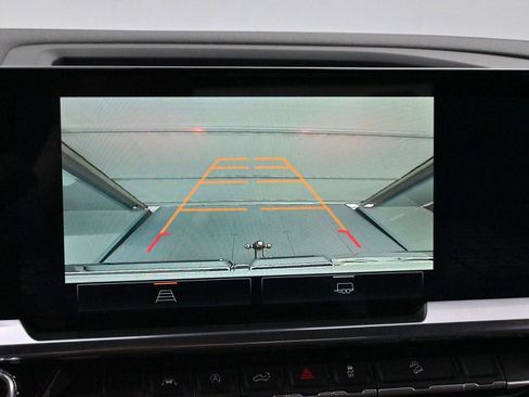 Used 2024 GMC Sierra 1500 Elevation image 20