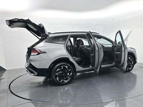 Certified 2023 Kia Sportage SX AWD/4WD image 56