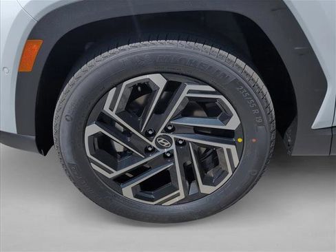 New 2026 Hyundai Tucson Limited AWD/4WD image 10