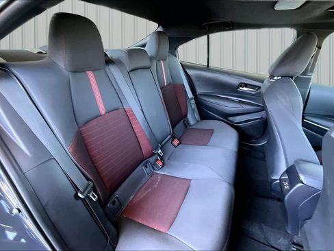 Used 2024 Toyota Corolla SE w/ SE Premium Package FWD image 21