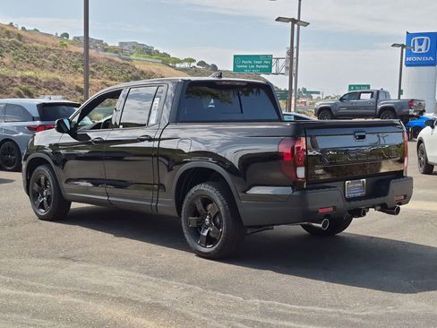 New 2026 Honda Ridgeline Black Edition image 11