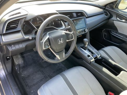 Used 2018 Honda Civic EX image 12