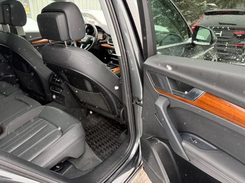 Used 2023 Audi Q5 2.0T Premium Plus w/ Premium Plus Package image 10