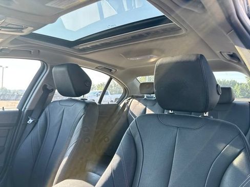 Used 2015 BMW 328i xDrive Sedan AWD/4WD image 14