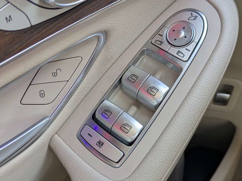 Used 2022 Mercedes-Benz GLC 300 image 26