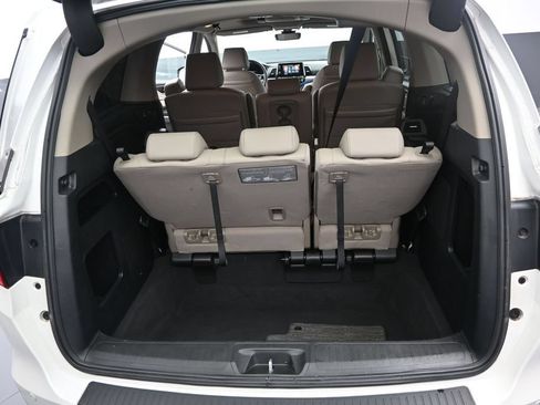 Used 2023 Honda Odyssey Touring image 10