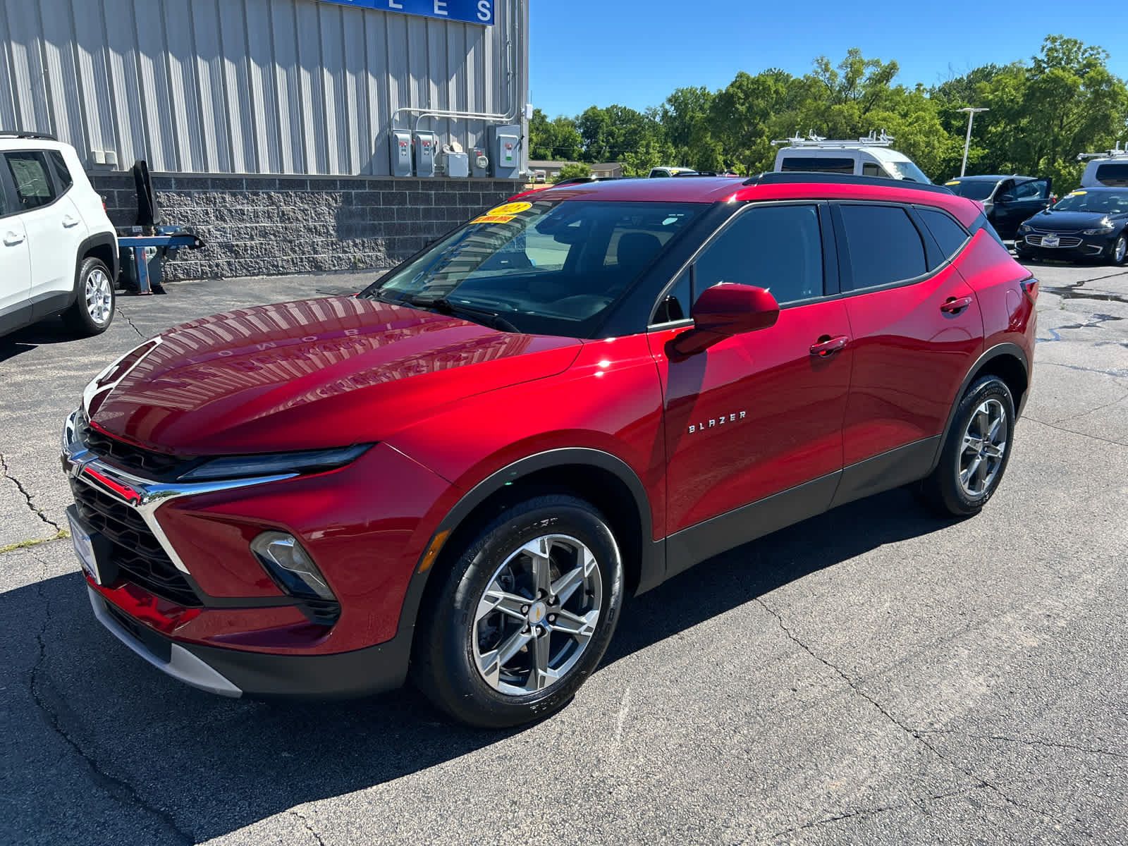 Used 2023 Chevrolet Blazer LT w/ Convenience Package AWD/4WD image 7