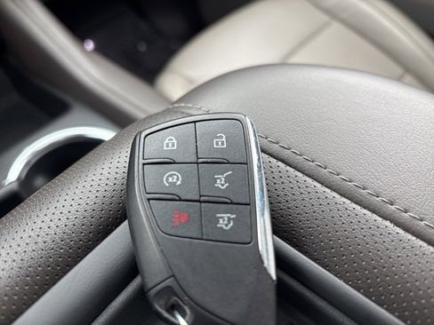 Used 2021 GMC Yukon SLT w/ SLT Luxury Plus Package image 44