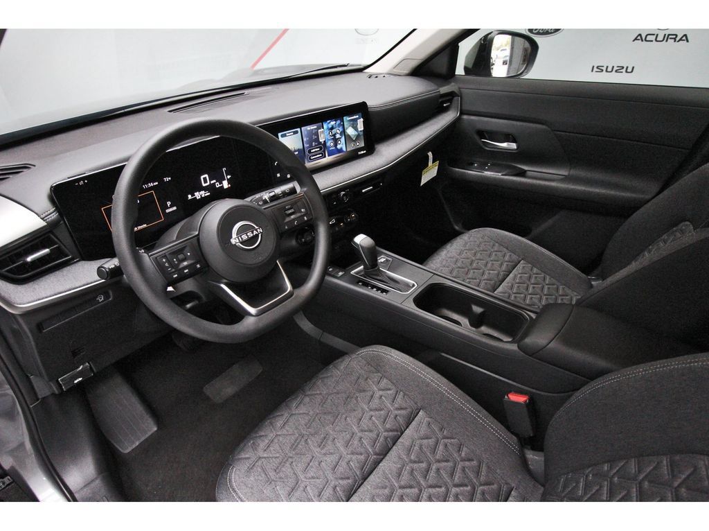 Used 2026 Nissan Kicks SV FWD image 12