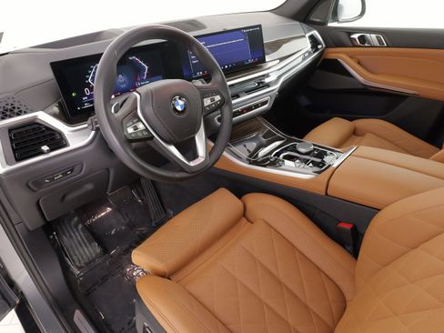 Used 2024 BMW X5 xDrive40i w/ Premium Package AWD/4WD image 31