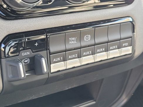 New 2026 RAM 5500 Tradesman w/ Chrome Appearance Group RWD image 11