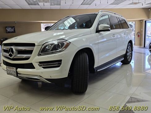 Used 2013 Mercedes-Benz GL 450 4MATIC image 2