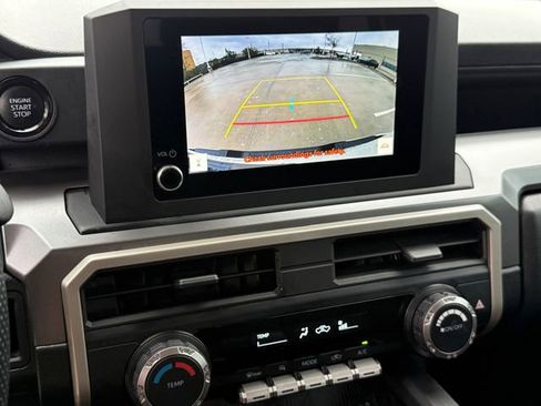 Used 2024 Toyota Tacoma SR5 image 18