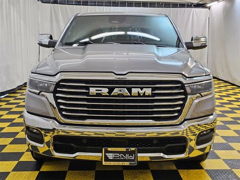 Used 2025 RAM 1500 Laramie image 8