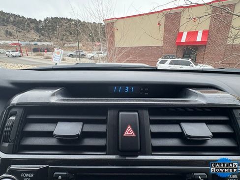 Used 2018 Toyota 4Runner TRD Off-Road Premium image 16