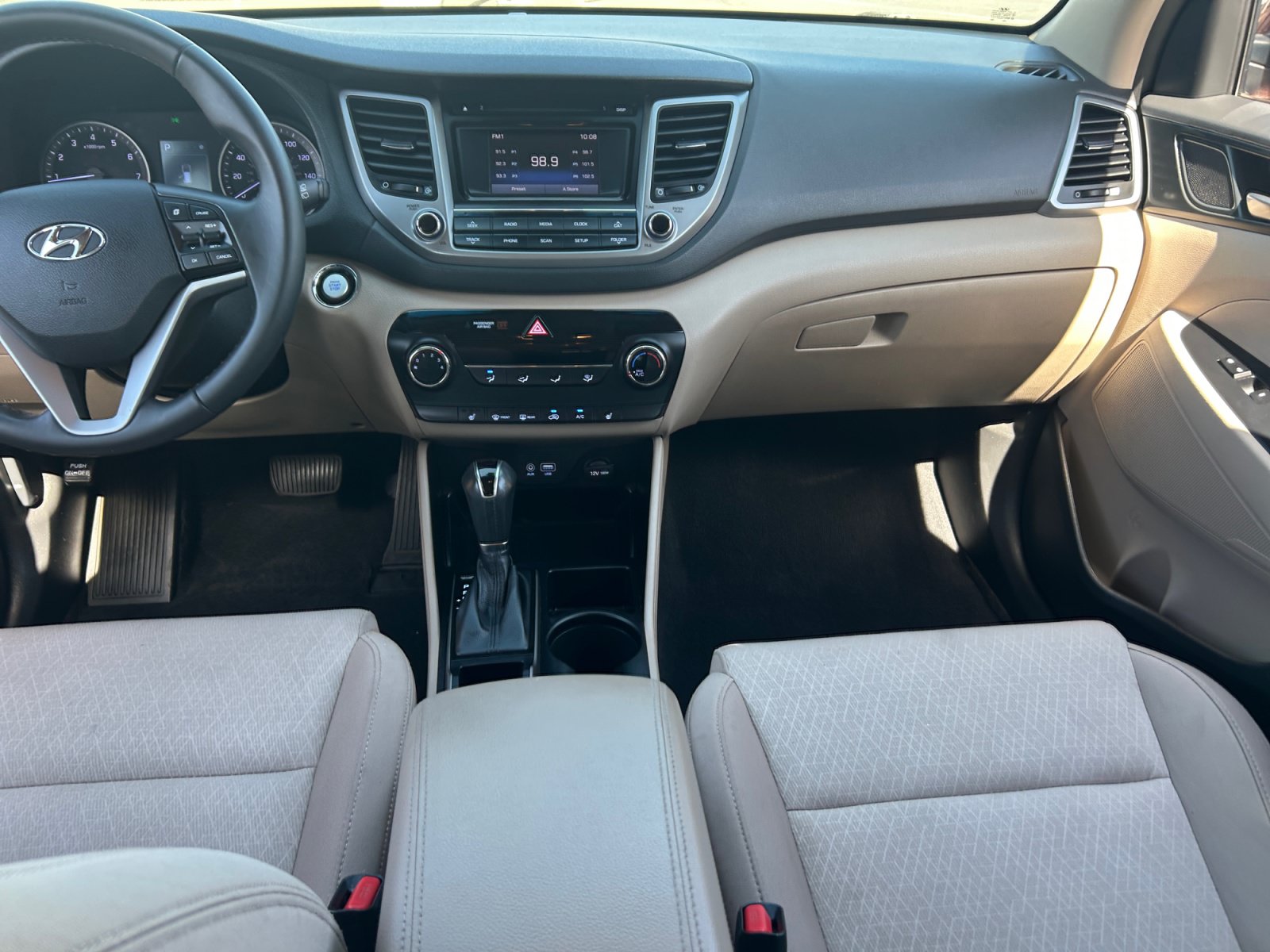 Used 2017 Hyundai Tucson Sport FWD image 19