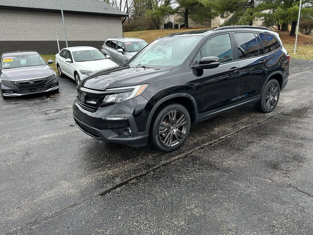 Used 2022 Honda Pilot Sport image 2