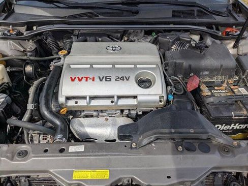 Used 2005 Toyota Camry V6 image 40