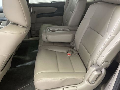 Used 2016 Honda Odyssey Touring Elite image 22