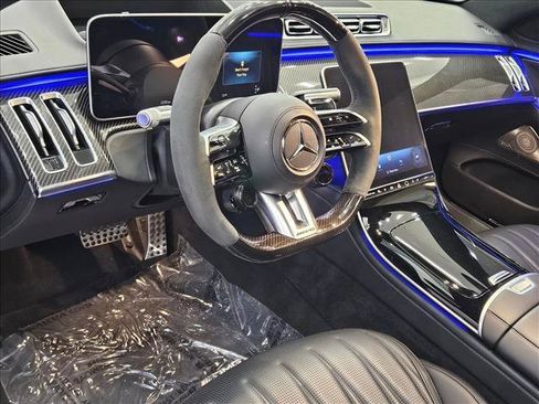 Used 2024 Mercedes-Benz S 63 AMG S image 9