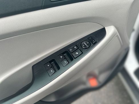 Used 2018 Hyundai Tucson SEL image 15