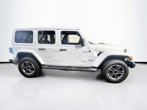 Used 2023 Jeep Wrangler Sahara w/ Safety Group image 4