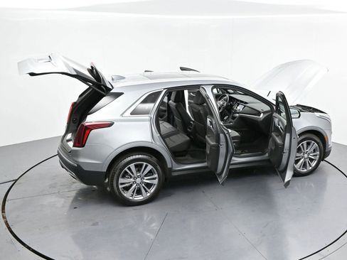 Used 2025 Cadillac XT5 Premium Luxury w/ LPO, Floor Liner Package image 41