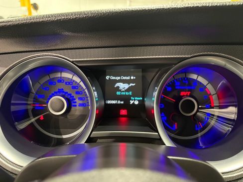 Used 2013 Ford Mustang Shelby GT500 RWD image 17