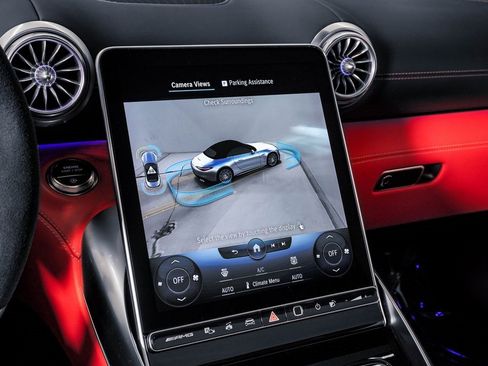 Used 2022 Mercedes-Benz SL 63 AMG SL 63 AMGﾮ image 32