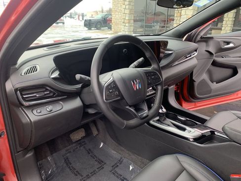 Used 2024 Buick Envista Sport Touring w/ Convenience I Package image 17