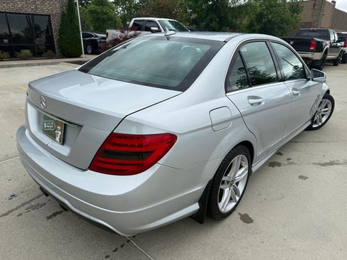 Used 2012 Mercedes-Benz C 250 Sedan image 4