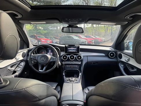 Used 2018 Mercedes-Benz C 300 4MATIC Sedan image 25