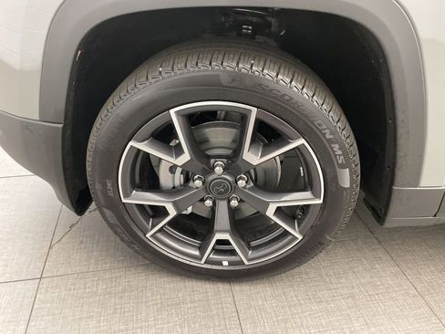 New 2026 Jeep Cherokee Overland w/ Advanced Pro Tech Group image 10